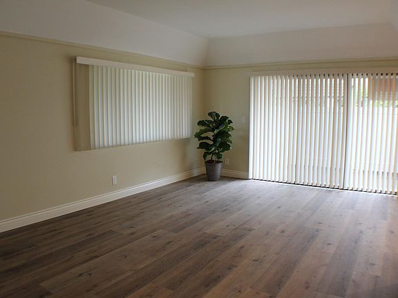 4th image of 1167 Landsburn Cir