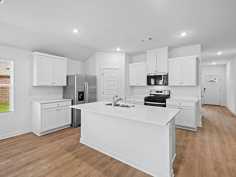 523 Nevada St — Photo 10