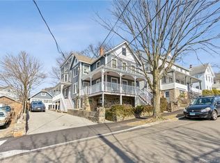 19 Church St W APT 5, Greenwich, CT 06830
