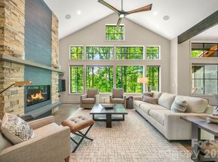 154 Wandering Oaks Way, Asheville, NC 28805