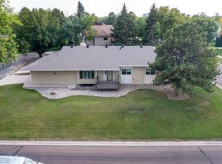2568 26th Ave S, Fargo, ND 58103