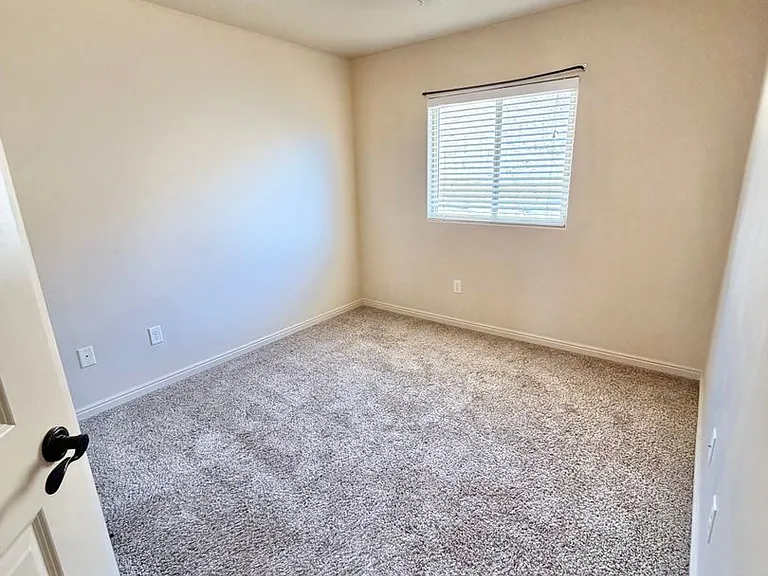 3419 S River Rd #51 — Photo 16