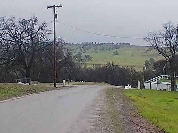 5th image of 7615 Plumas Dr