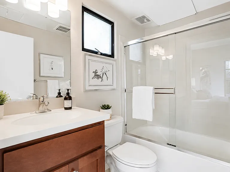 807 Zephyr Dr — Photo 12