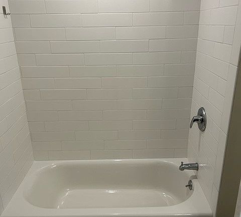 5th image of 4 Mayflower Ave #106B