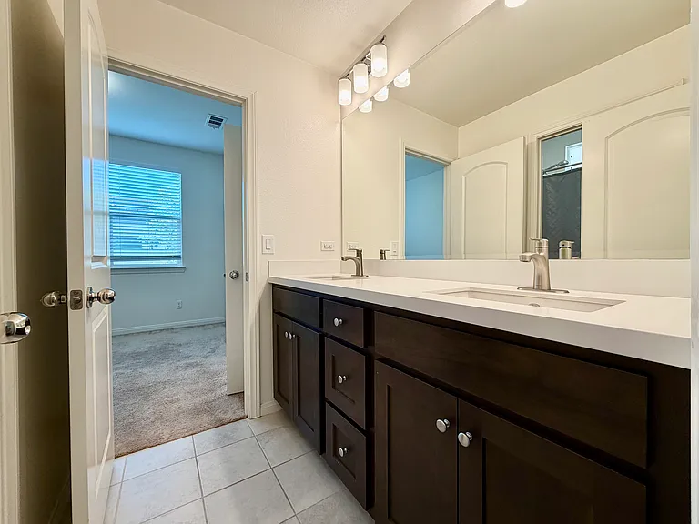 10519 Wilding Dr — Photo 14