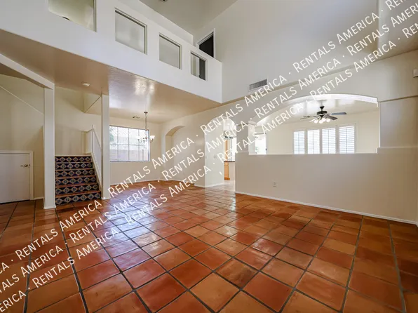 528 W Mountain Sage Dr, Phoenix, AZ 85045