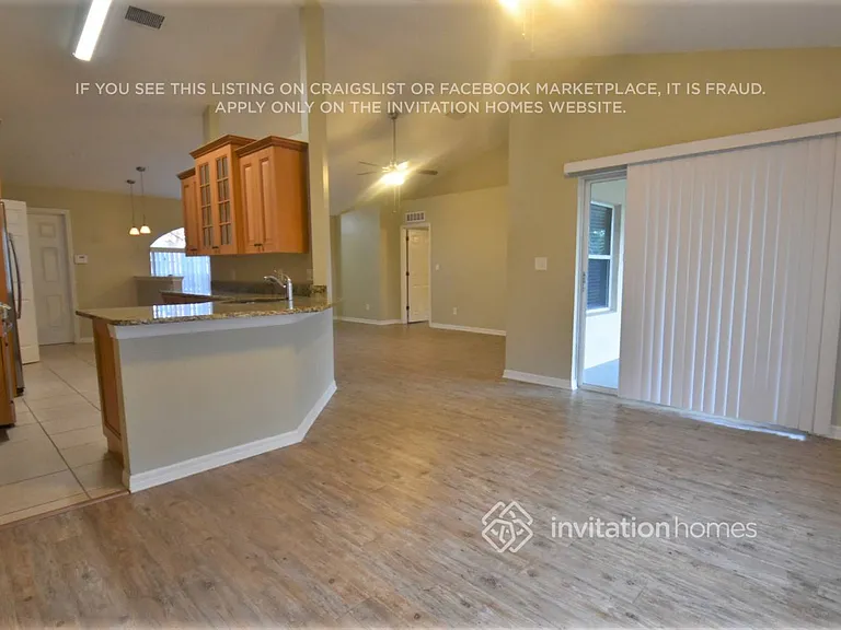 1798 Crane Creek Blvd — Photo 4