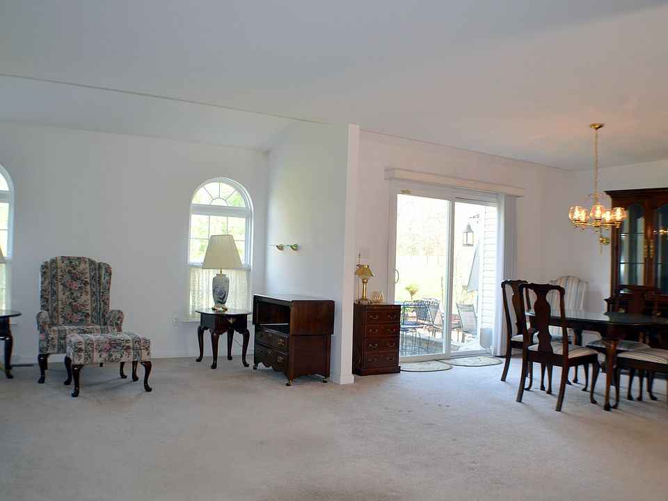 Open Concept Family & dining