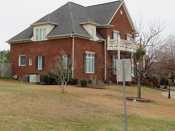 2nd image of 590 Hay Market Ln