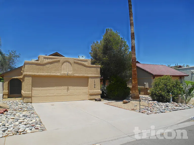1706 N Comanche Dr — Photo 16