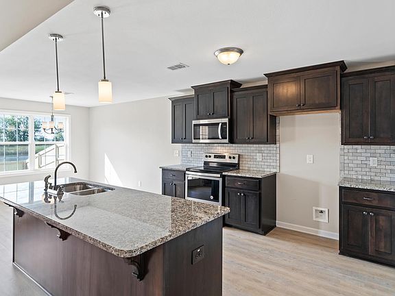 5th image of 109 Rossview Pl Lot 109