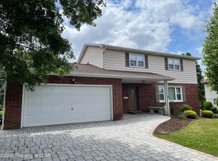 710 Samuels Ave, Hazleton, PA 18201