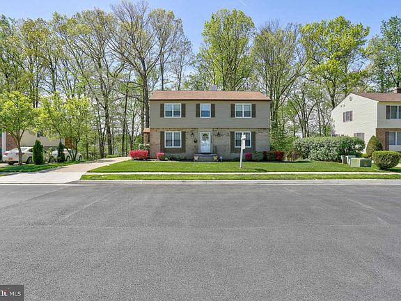5th image of 1119 Pleasant Valley Dr