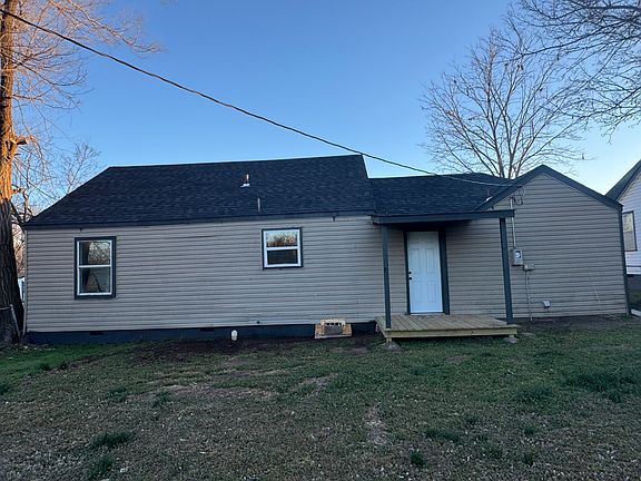 3rd image of 243 E 27th Ct N
