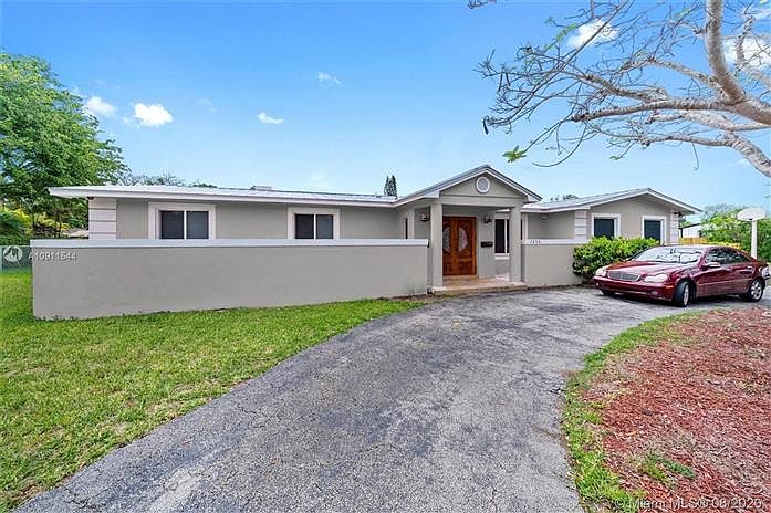 1st image of 7250 SW 136th St