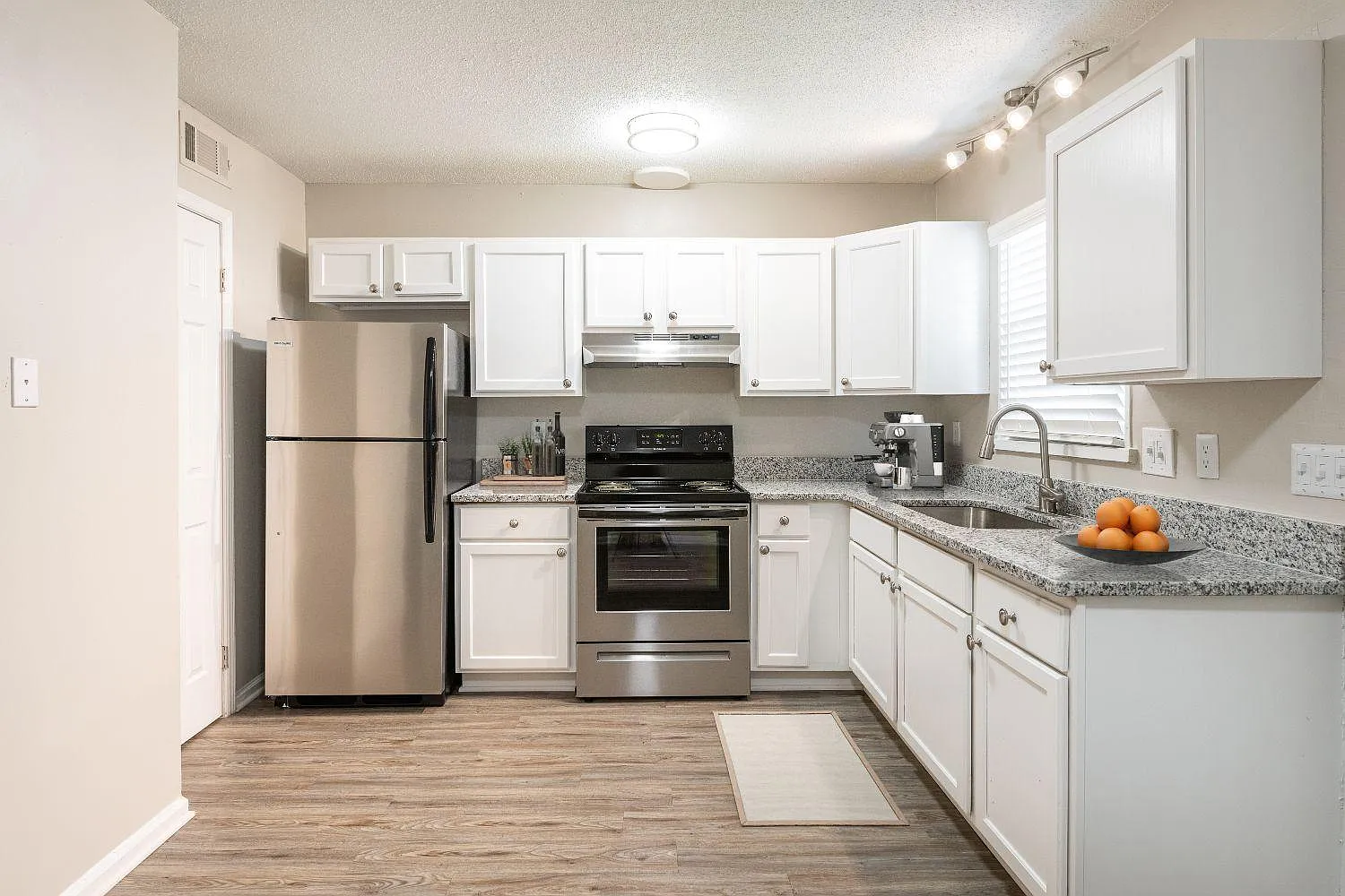 Wynsum Townhomes — Photo 2