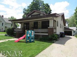 903 S Madison St, Bloomington, IL 61701