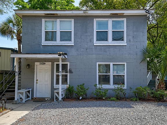 5th image of 2128 Courtland Ave