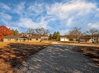 895 Cemetery Rd, Pottsboro, TX 75076