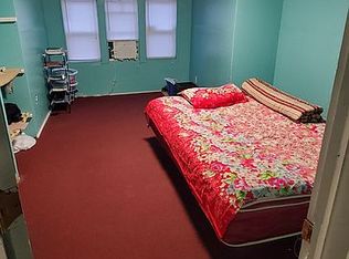 2614 Commor St, Hamtramck, MI 48212