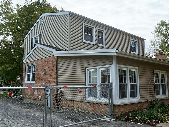 2nd image of 138 S Greenwood Ave