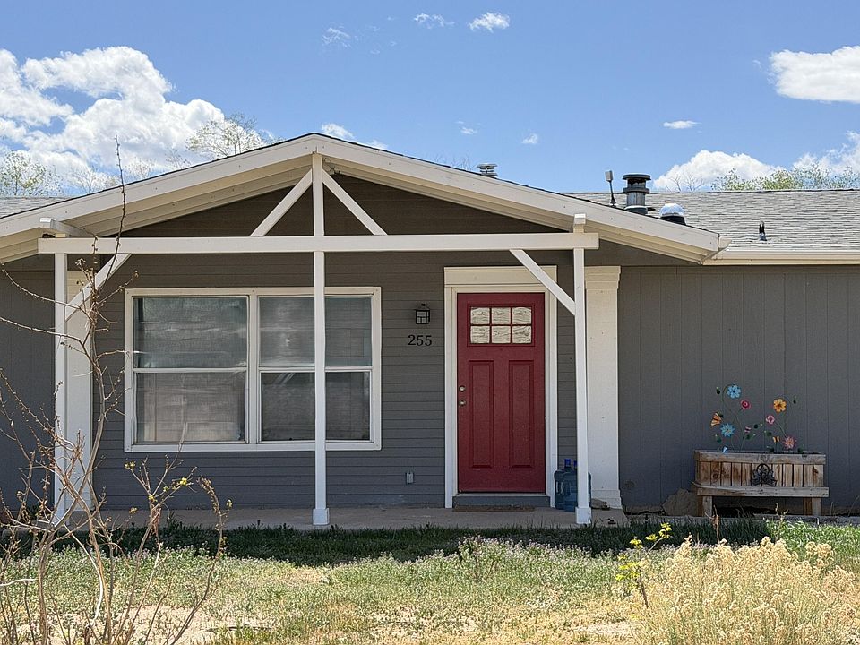 1st image of 255 W Thoroughbred Way