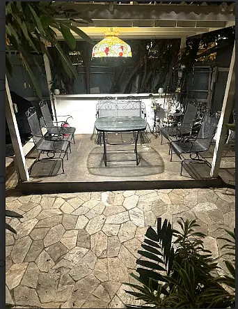 251 Kaiulani Ave #A — Photo 5