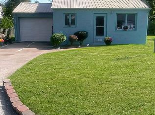 445 Morton Rd, Vermilion, OH 44089