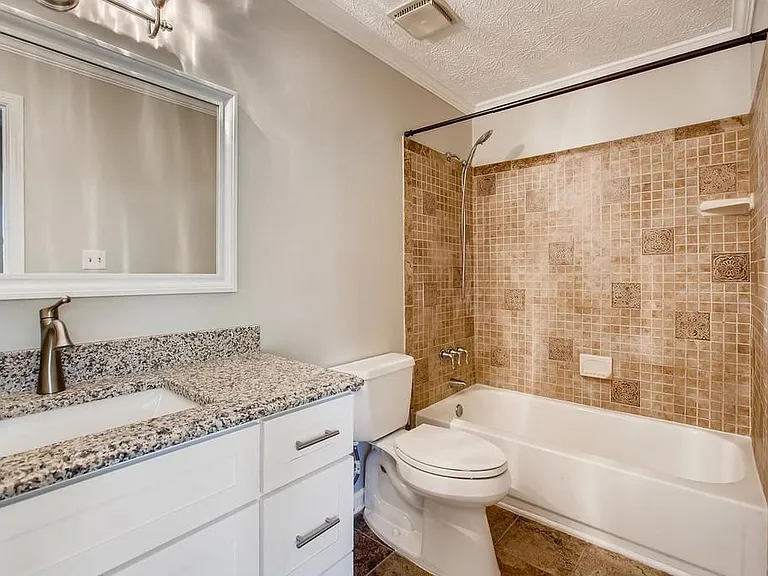 2274 Turtle Lndg NE — Photo 18