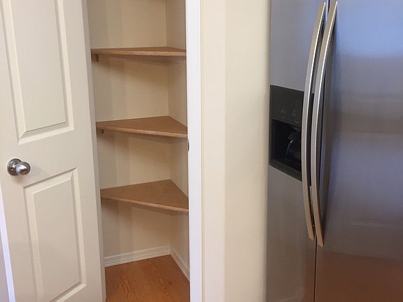Kitchen Pantry