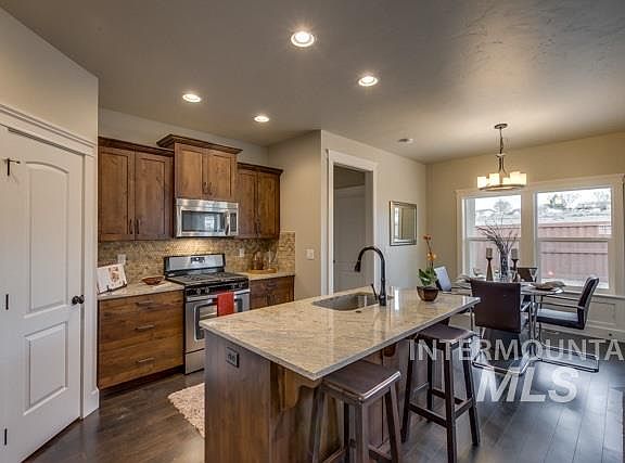 5th image of 11327 Bakula Dr