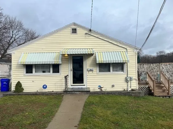 50 Navarre St, Roslindale, MA 02131