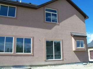 4 Long Dr, Rock Springs, WY 82901