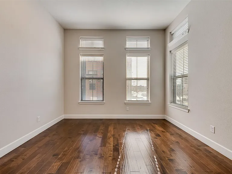 1310 Branchwood Pl — Photo 16