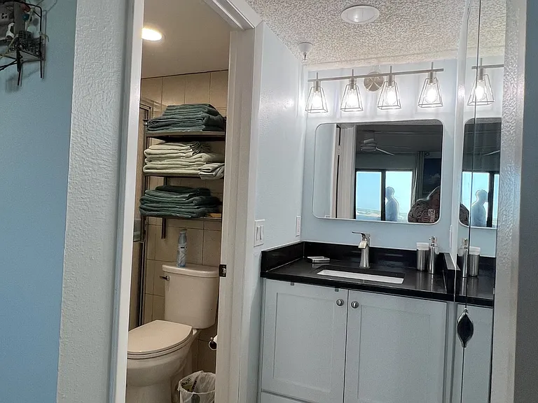 5915 Sea Ranch Dr #1 — Photo 11
