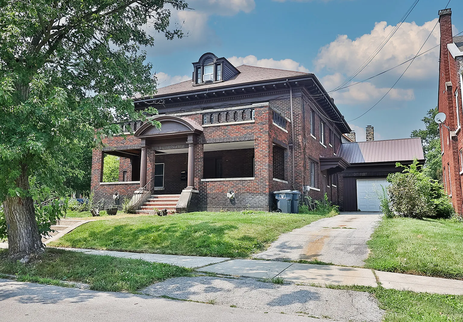 3 bed, 1828 sqft, $1,800 — Photo 1