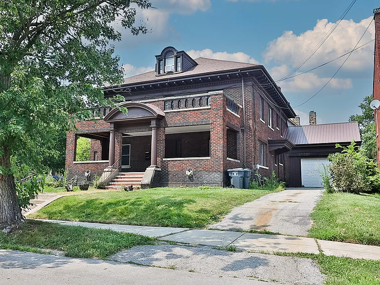 1430 Lakewood Ave #1 — Photo 1