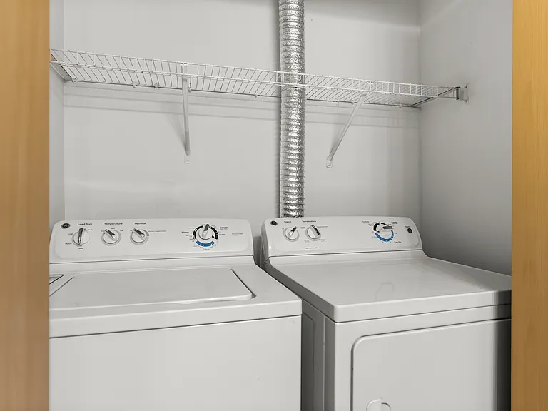 1 Bed 1 Bath Deluxe - 738 Sq Ft 1 Bed 1 Bath Deluxe - 738 Sq Ft