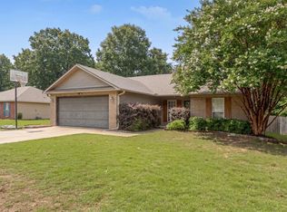 1100 Sandino Dr, Jonesboro, AR 72405