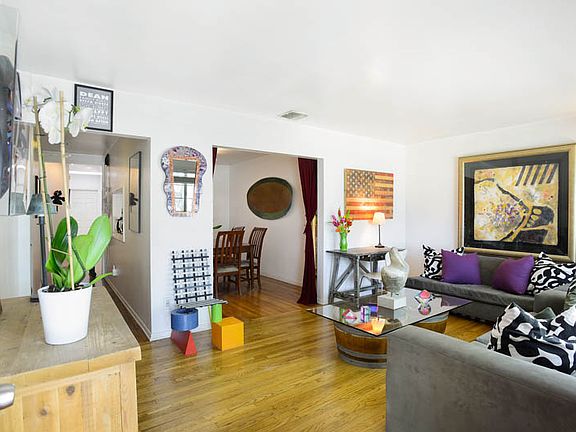 4th image of 3457 Ashwood Ave