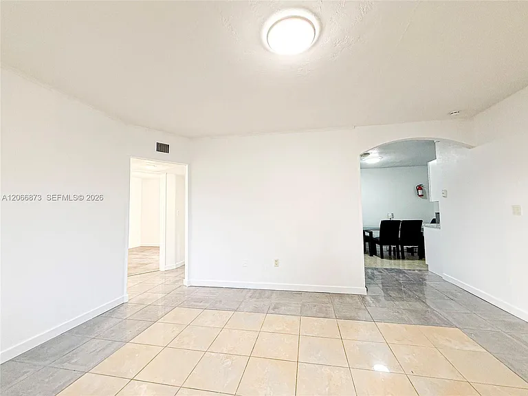 7110 Custer St #1 — Photo 8