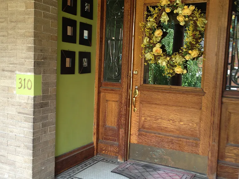 310 Roup Ave #1A — Photo 6