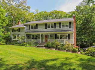 18 Mimosa Pl, Ridgefield, CT 06877