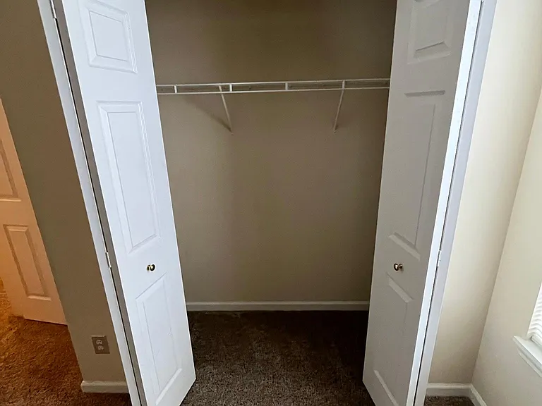 3168 Shadow Bend Dr — Photo 22