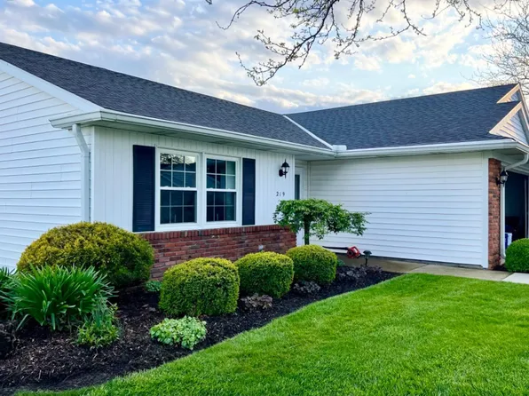 4618 Pinewood Dr APT 219, Sandusky, OH 44870