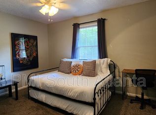 150 Timberland Trl ROOM 4, Riverdale, GA 30274