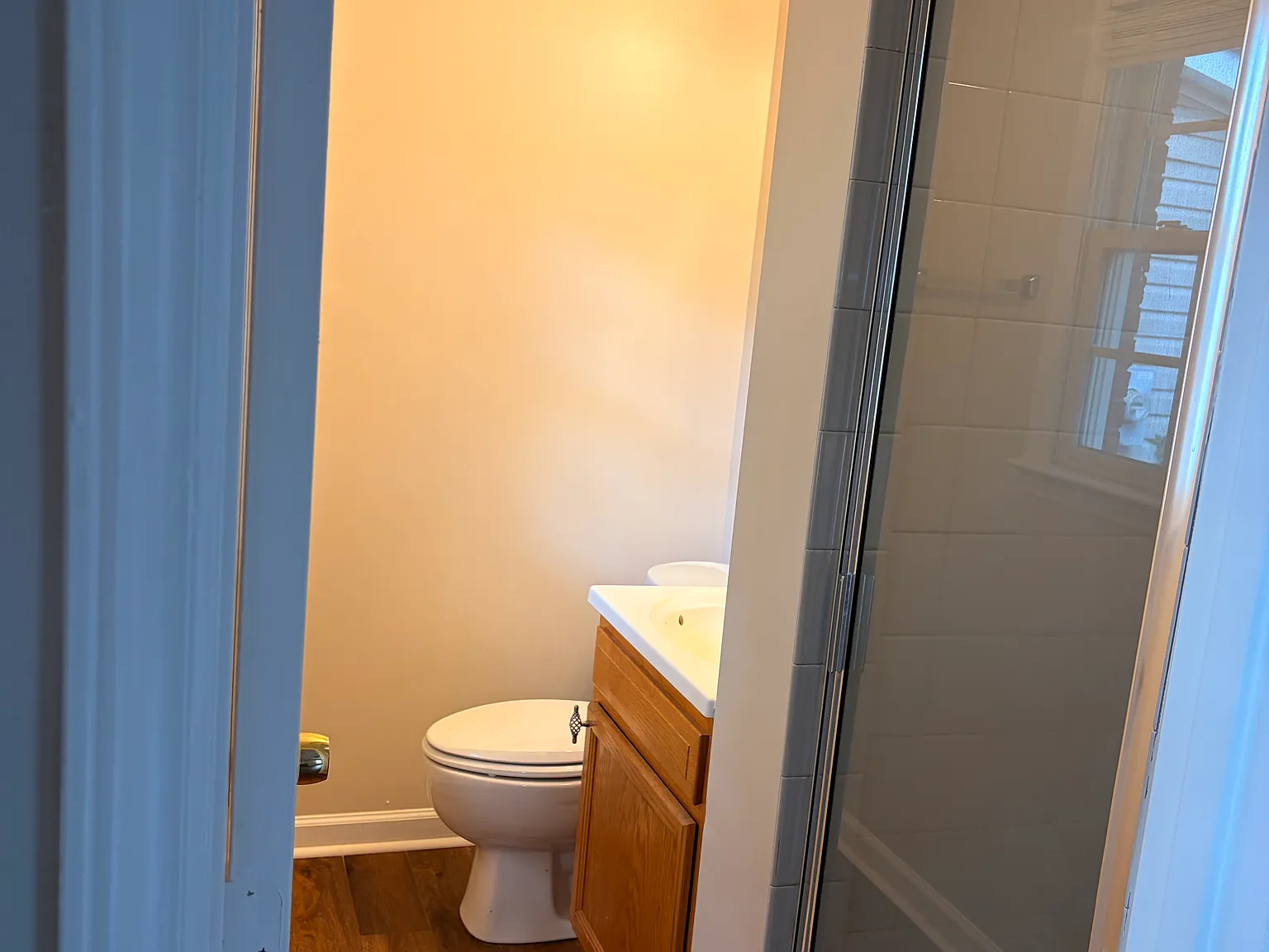 3 bed, 1375 sqft, $2,095 — Photo 2