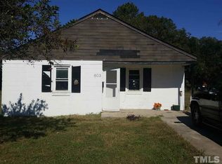 803 E Harnett St, Dunn, NC 28334