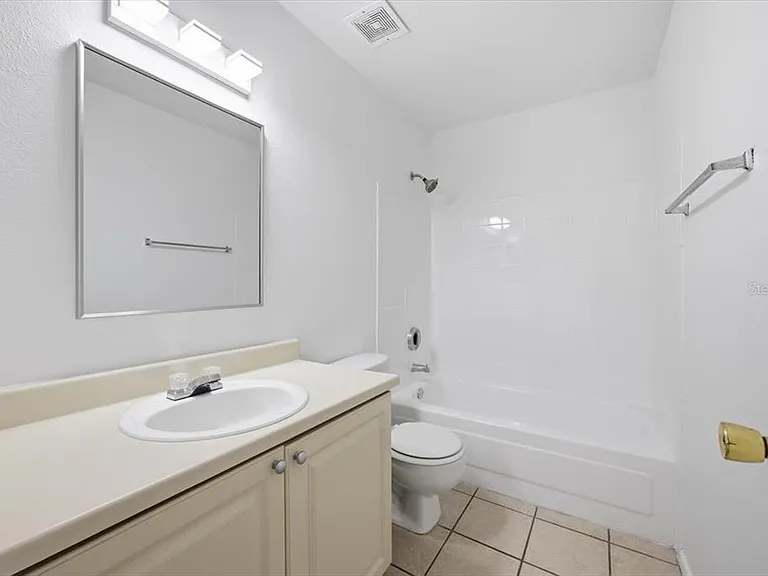 3028 Parkway Blvd #301 — Photo 5